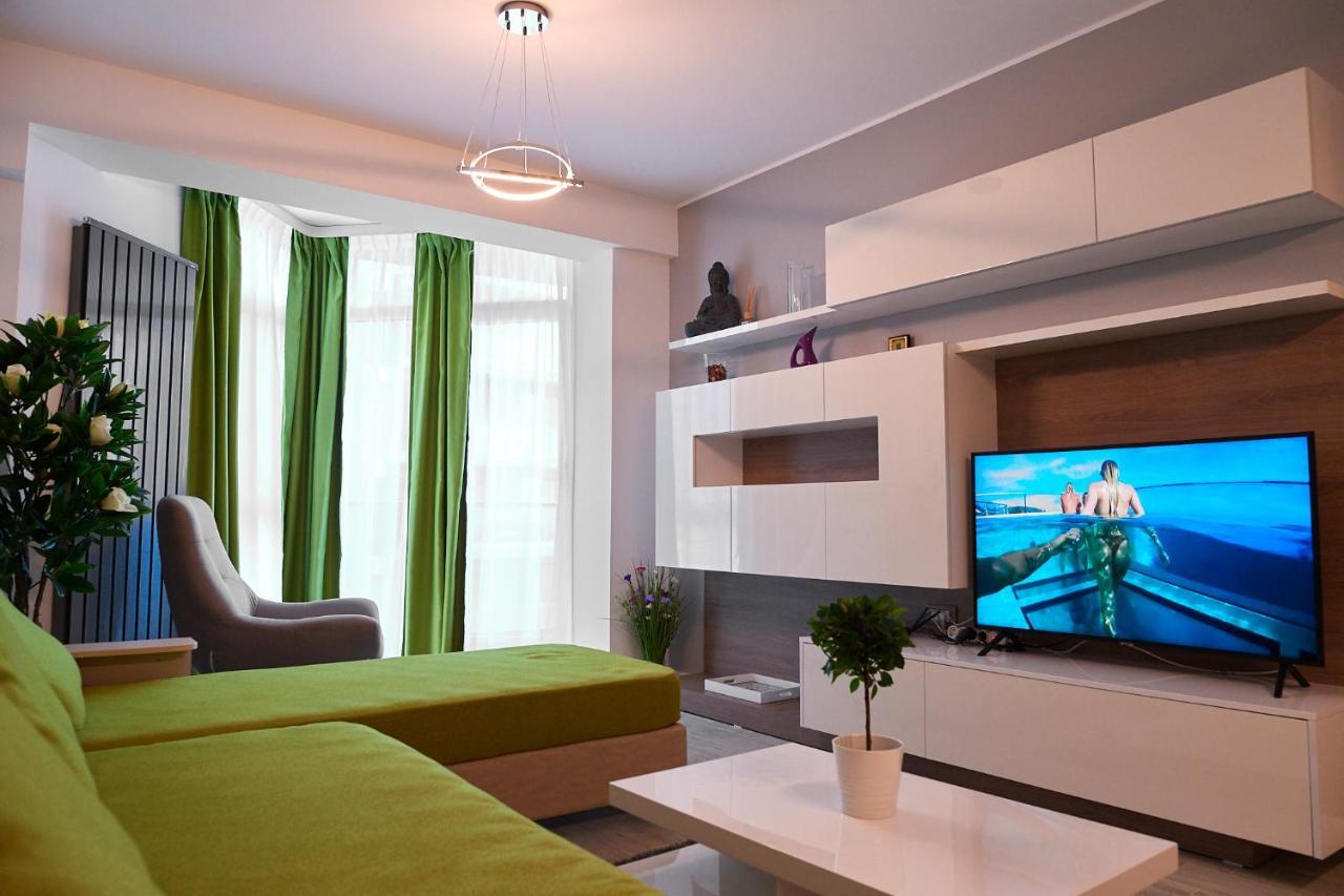 Ambient Holiday Apartment Beach Resort Năvodari Exterior foto